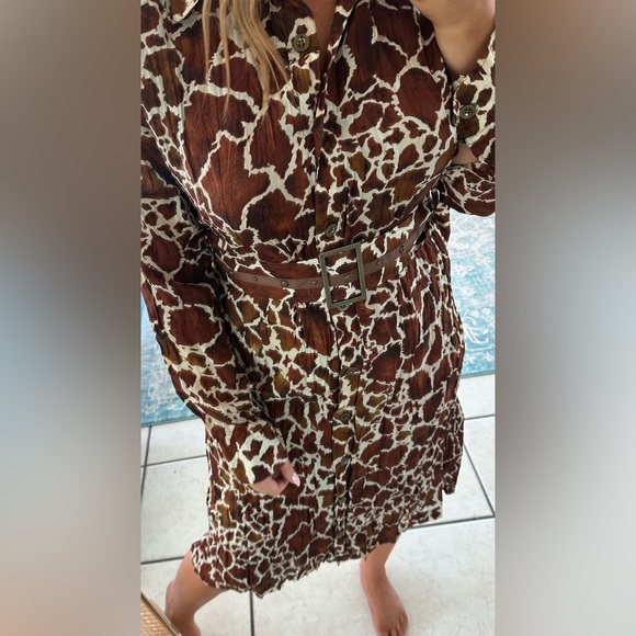 Lynn Richie Vintage NWT Crinkle Silk Giraffe Print Dress Prop Button Up Small - Picture 2 of 12